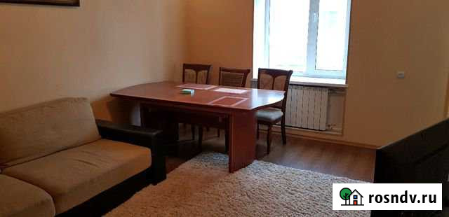 2-комнатная квартира, 60 м², 2/4 эт. в аренду на длительный срок в Магадане Магадан - изображение 1