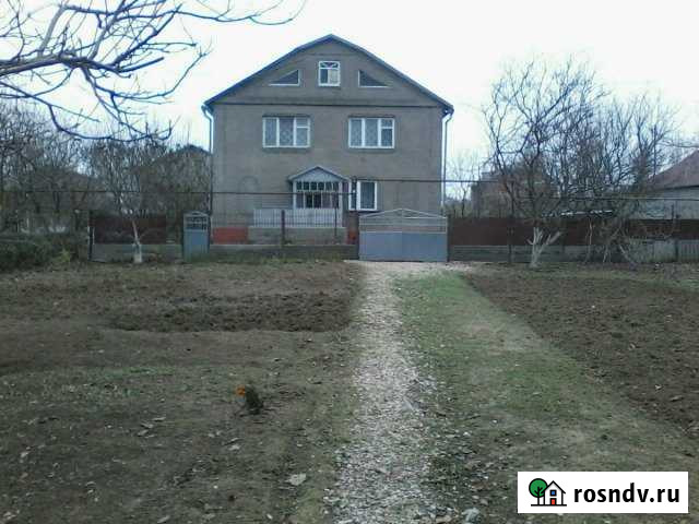Дом 200 м² на участке 20 сот. на продажу в Армянске Армянск - изображение 1