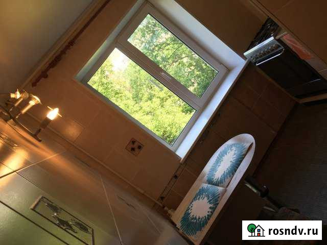 3-комнатная квартира, 55 м², 3/5 эт. в аренду на длительный срок в Челябинске Челябинск - изображение 1