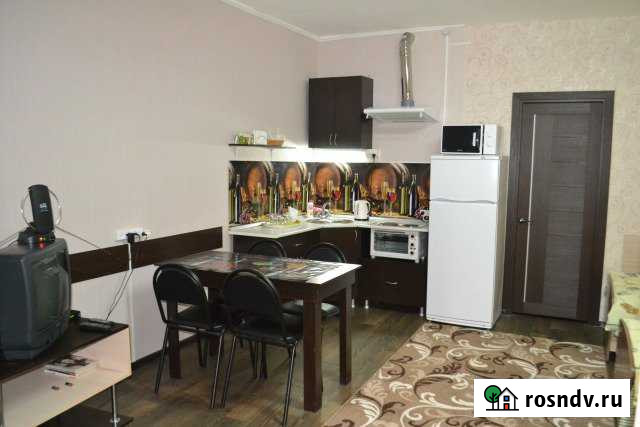 1-комнатная квартира, 40 м², 1/2 эт. в аренду посуточно в Жирновске Жирновск - изображение 1