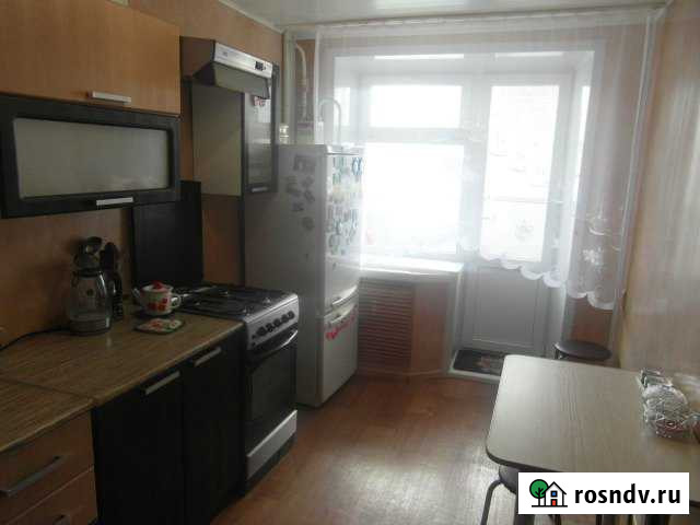 2-комнатная квартира, 50 м², 2/3 эт. в аренду посуточно в Соль-Илецке Соль-Илецк - изображение 1