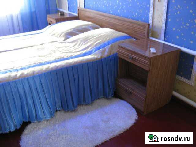 Комната 12 м² в 4-ком. кв., 1/1 эт. в аренду посуточно в Соль-Илецке Соль-Илецк - изображение 1