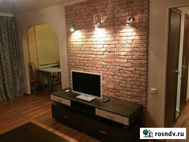 2-комнатная квартира, 48 м², 1/5 эт. в аренду посуточно в Череповце Череповец - изображение 1