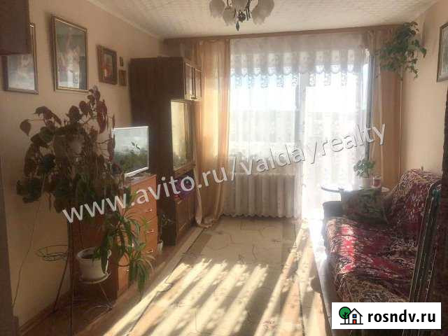 2-комнатная квартира, 39 м², 5/5 эт. на продажу в Валдае Валдай - изображение 1