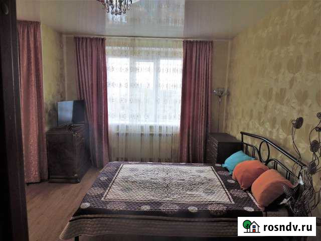 2-комнатная квартира, 60 м², 2/5 эт. в аренду посуточно в Ейске Ейск - изображение 1