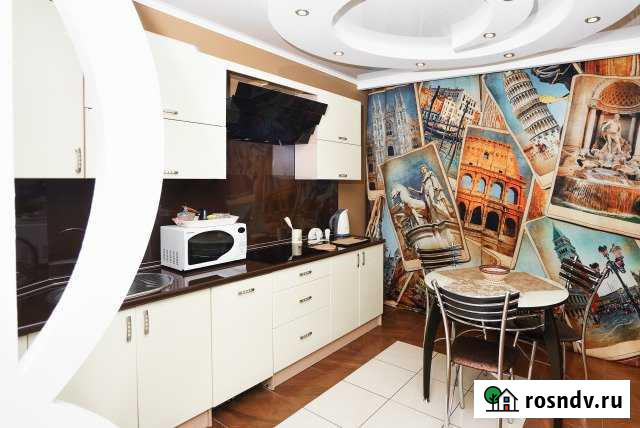 2-комнатная квартира, 50 м², 17/24 эт. в аренду посуточно в Саратове Саратов - изображение 1