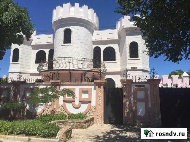 Коттедж 253.6 м² на участке 15.3 сот. на продажу в Черноморском Республики Крым Черноморское - изображение 1