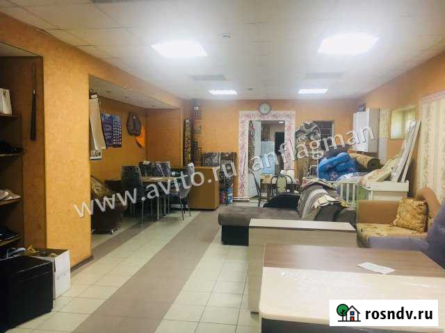 Магазин мебельный со складскими помещениями Верхний Услон - изображение 1