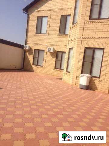 Коттедж 400 м² на участке 6 сот. на продажу в Избербаше Избербаш - изображение 1