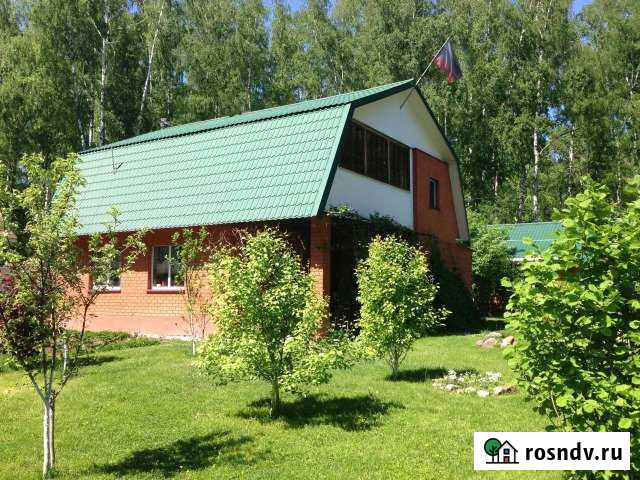 Коттедж 205 м² на участке 15 сот. в аренду посуточно в Бронницах Бронницы - изображение 1