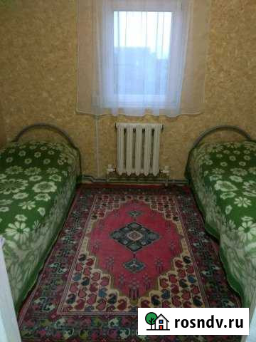 Комната 9 м² в 6-ком. кв., 2/2 эт. в аренду на длительный срок в Симферополе Симферополь - изображение 1