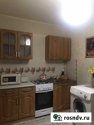 1-комнатная квартира, 40 м², 7/9 эт. в аренду посуточно в Таганроге Таганрог - изображение 1