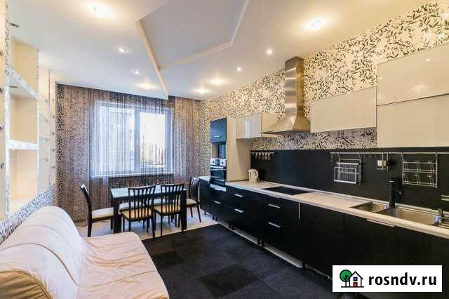 3-комнатная квартира, 90 м², 3/18 эт. в аренду посуточно в Нижнем Новгороде Нижний Новгород - изображение 1