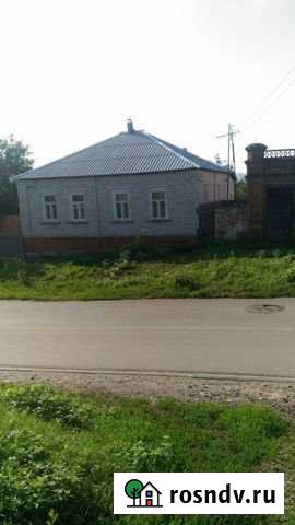 Комната 94 м² в 4-ком. кв., 1/1 эт. на продажу в Острогожске Острогожск - изображение 1