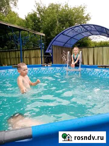 Комната 30 м² в 3-ком. кв., 1/1 эт. в аренду посуточно в Соль-Илецке Соль-Илецк - изображение 1