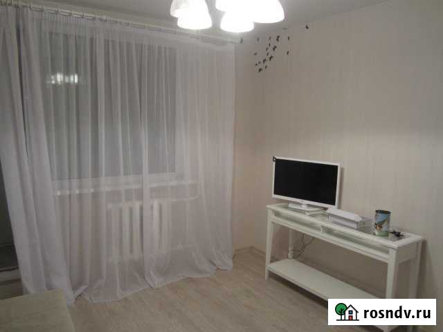 1-комнатная квартира, 30 м², 3/5 эт. в аренду посуточно в Нефтеюганске Нефтеюганск - изображение 1