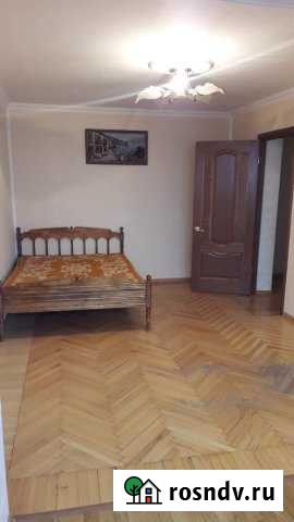 2-комнатная квартира, 50 м², 8/9 эт. в аренду на длительный срок во Владикавказе Владикавказ - изображение 1