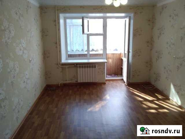 Комната 18 м² в 5-ком. кв., 3/5 эт. на продажу в Нижневартовске Нижневартовск - изображение 1