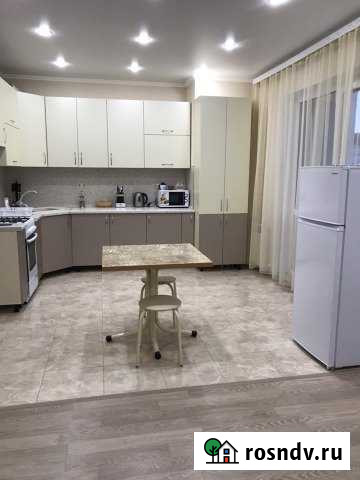 Квартира-студия, 50 м², 3/9 эт. в аренду посуточно в Дивноморском Дивноморское - изображение 1