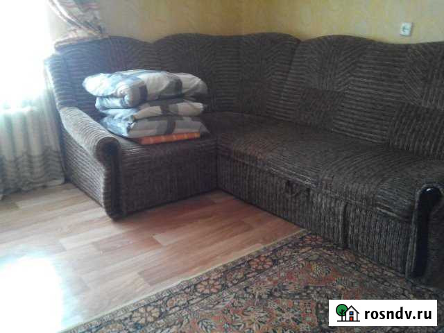 1-комнатная квартира, 35 м², 1/5 эт. в аренду посуточно в Лениногорске Лениногорск - изображение 1