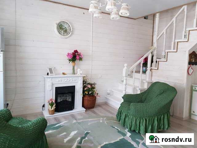 Таунхаус 60 м² на участке 1 сот. в аренду посуточно в Магнитогорске Магнитогорск - изображение 1