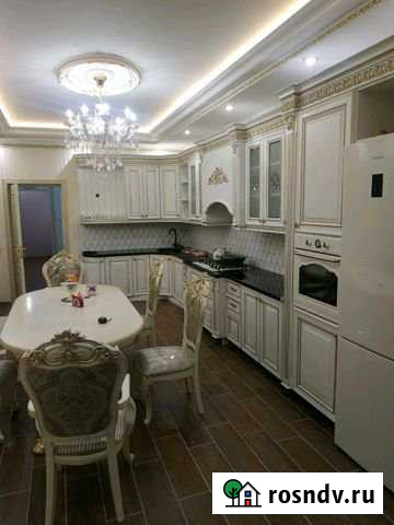 3-комнатная квартира, 105 м², 7/9 эт. на продажу в Каспийске Каспийск - изображение 1