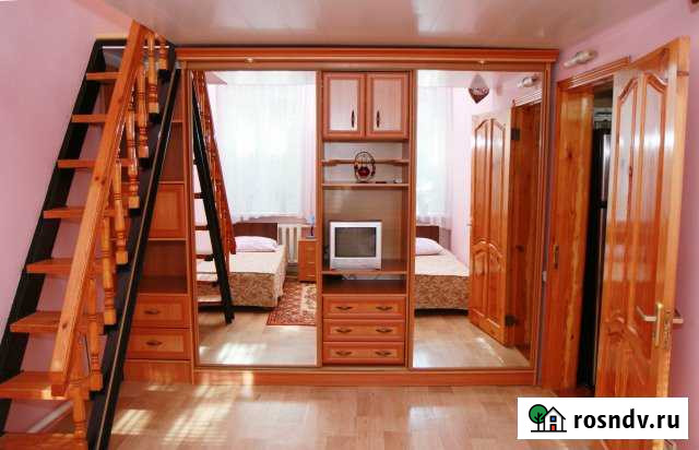 2-комнатная квартира, 55 м², 1/1 эт. в аренду посуточно в Феодосии Феодосия - изображение 1