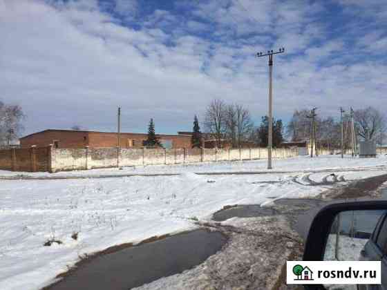 Производственное помещение с земельным участком Ленинградская