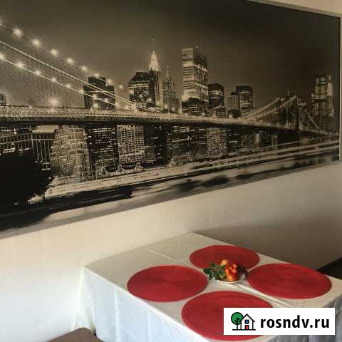 2-комнатная квартира, 60 м², 2/9 эт. в аренду посуточно в Нижневартовске Нижневартовск - изображение 1