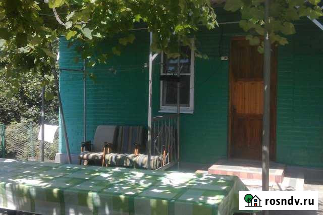 Дом 60 м² на участке 10 сот. в аренду посуточно в Новомихайловском кп Новомихайловский кп - изображение 1