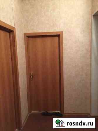 Комната 13 м² в 4-ком. кв., 3/5 эт. в аренду на длительный срок в Новокузнецке Новокузнецк