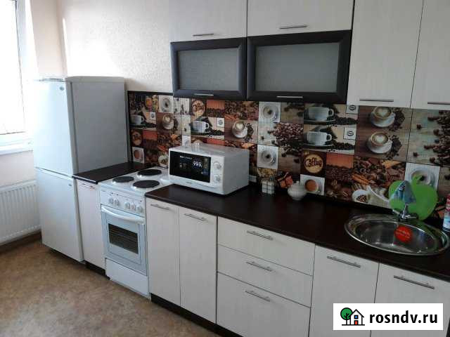 2-комнатная квартира, 57 м², 15/16 эт. в аренду на длительный срок в Тобольске Тобольск - изображение 1