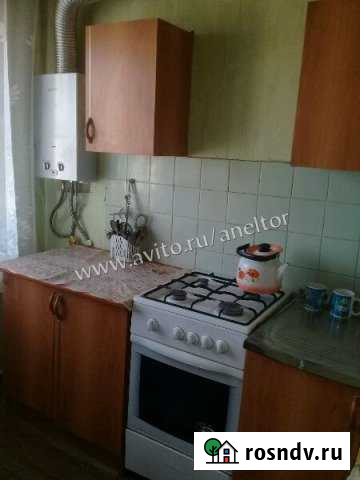 2-комнатная квартира, 46 м², 5/5 эт. в аренду на длительный срок в Новомосковске Новомосковск - изображение 1