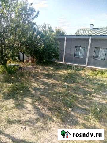 Дом 50 м² на участке 3 сот. в аренду на длительный срок в Симферополе Симферополь - изображение 1