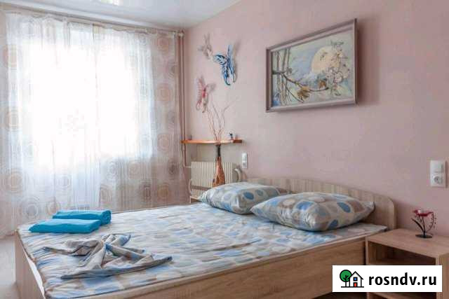 3-комнатная квартира, 70 м², 5/9 эт. в аренду посуточно в Волгограде Волгоград - изображение 1