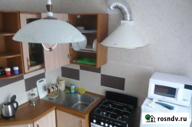 1-комнатная квартира, 36 м², 5/5 эт. в аренду посуточно в Лысьве Лысьва - изображение 1