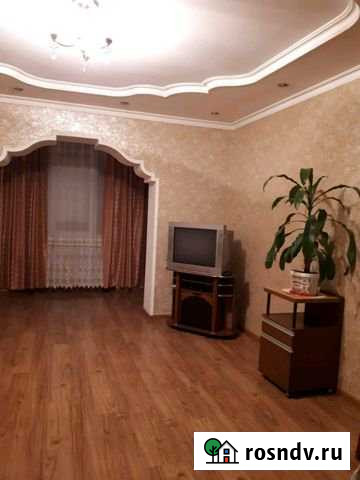 2-комнатная квартира, 80 м², 4/5 эт. в аренду на длительный срок во Владикавказе Владикавказ - изображение 1