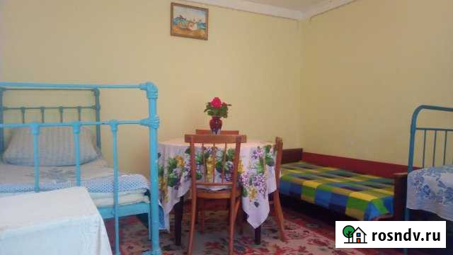 Дом 20 м² на участке 3 сот. в аренду на длительный срок в Ейске Ейск - изображение 1