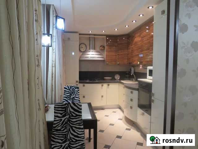 3-комнатная квартира, 65 м², 3/5 эт. на продажу в Ахтубинске Ахтубинск - изображение 1