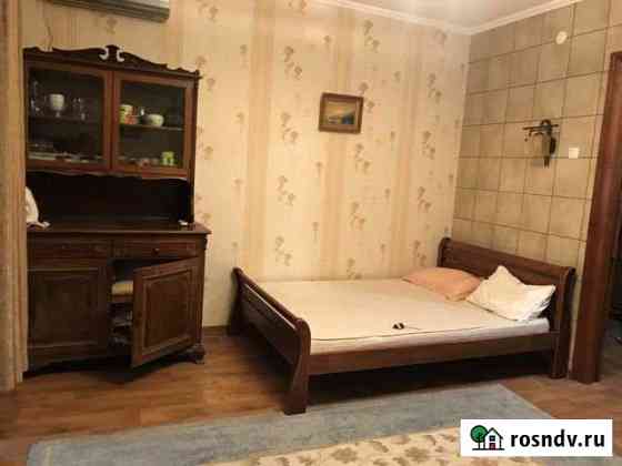1-комнатная квартира, 40 м², 1/2 эт. в аренду на длительный срок в Феодосии Феодосия
