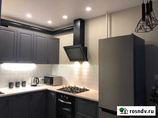 2-комнатная квартира, 45 м², 3/10 эт. в аренду посуточно в Ижевске Ижевск - изображение 1