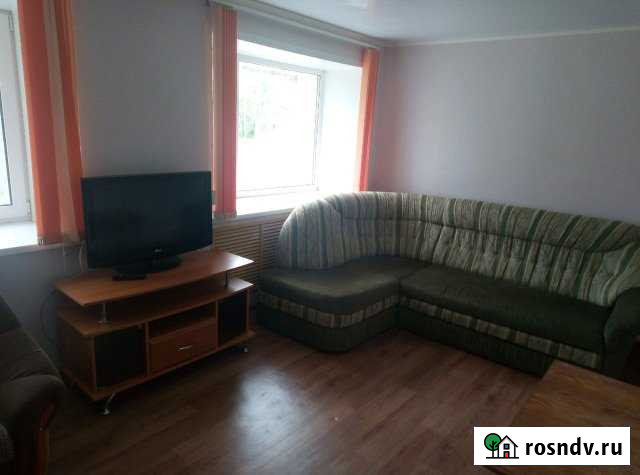 2-комнатная квартира, 40 м², 1/2 эт. в аренду посуточно в Яровом Яровое - изображение 1