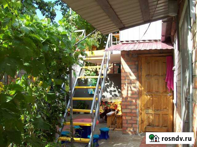 Комната 17 м² в 1-ком. кв., 1/2 эт. в аренду посуточно в Ейске Ейск - изображение 1