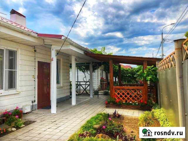 Коттедж 70 м² на участке 5 сот. в аренду посуточно в Сочи Сочи - изображение 1