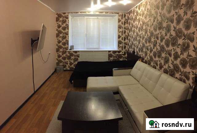 1-комнатная квартира, 30 м², 1/5 эт. в аренду посуточно в Альметьевске Альметьевск - изображение 1