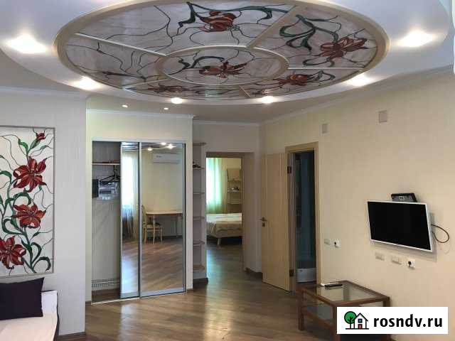 2-комнатная квартира, 60 м², 5/5 эт. в аренду посуточно в Чебаркуле Чебаркуль - изображение 1