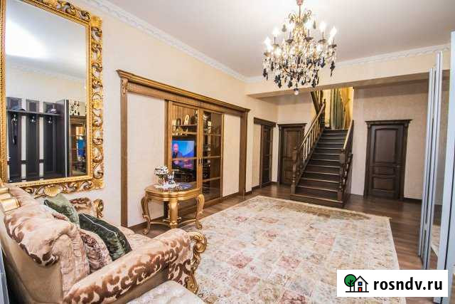 Коттедж 500 м² на участке 8 сот. на продажу в Геленджике Геленджик - изображение 1