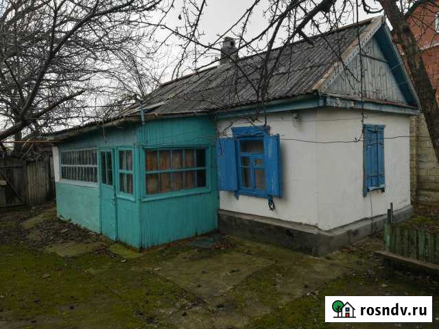 Дом 30 м² на участке 22 сот. на продажу в Новокубанске Новокубанск - изображение 1