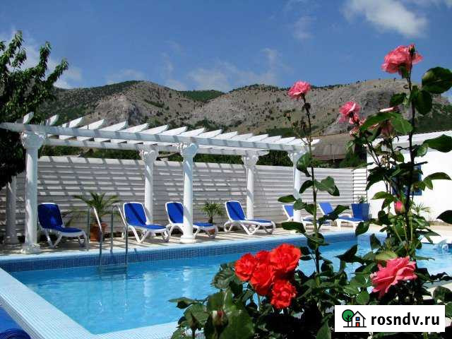 Дом 80 м² на участке 9 сот. в аренду посуточно в Судаке Судак - изображение 1