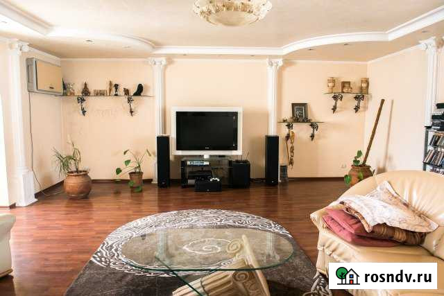 4-комнатная квартира, 176 м², 3/5 эт. на продажу в Симферополе Симферополь - изображение 1